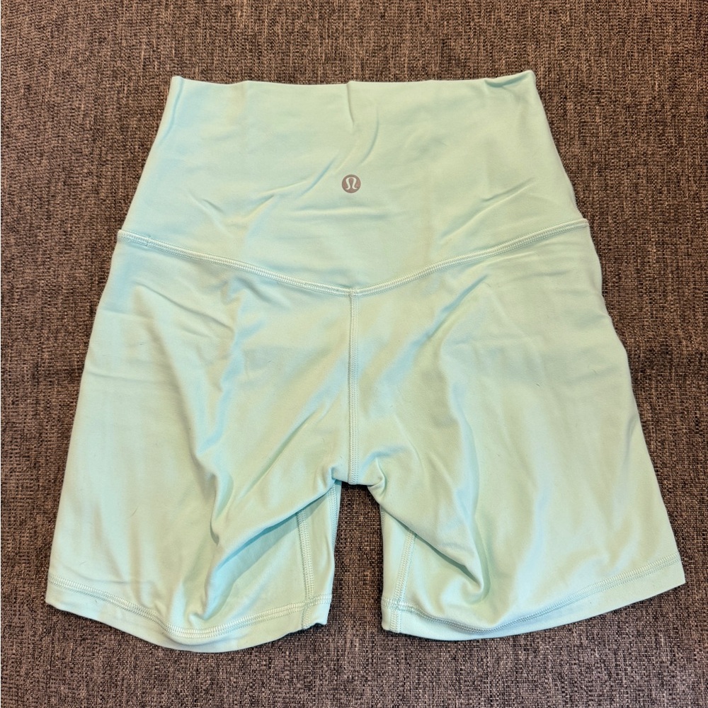 Lululemon Align high rise short 6” - ideal mint